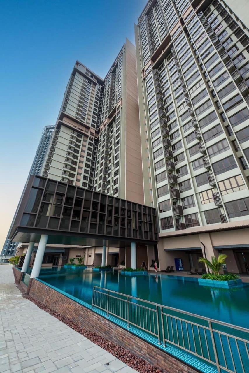 New Bali Residence Seaview L 8 Pax L Kids Friendly L Water Theme Park L 5Mins To Jonker L Kids Slide Melaka Zewnętrze zdjęcie