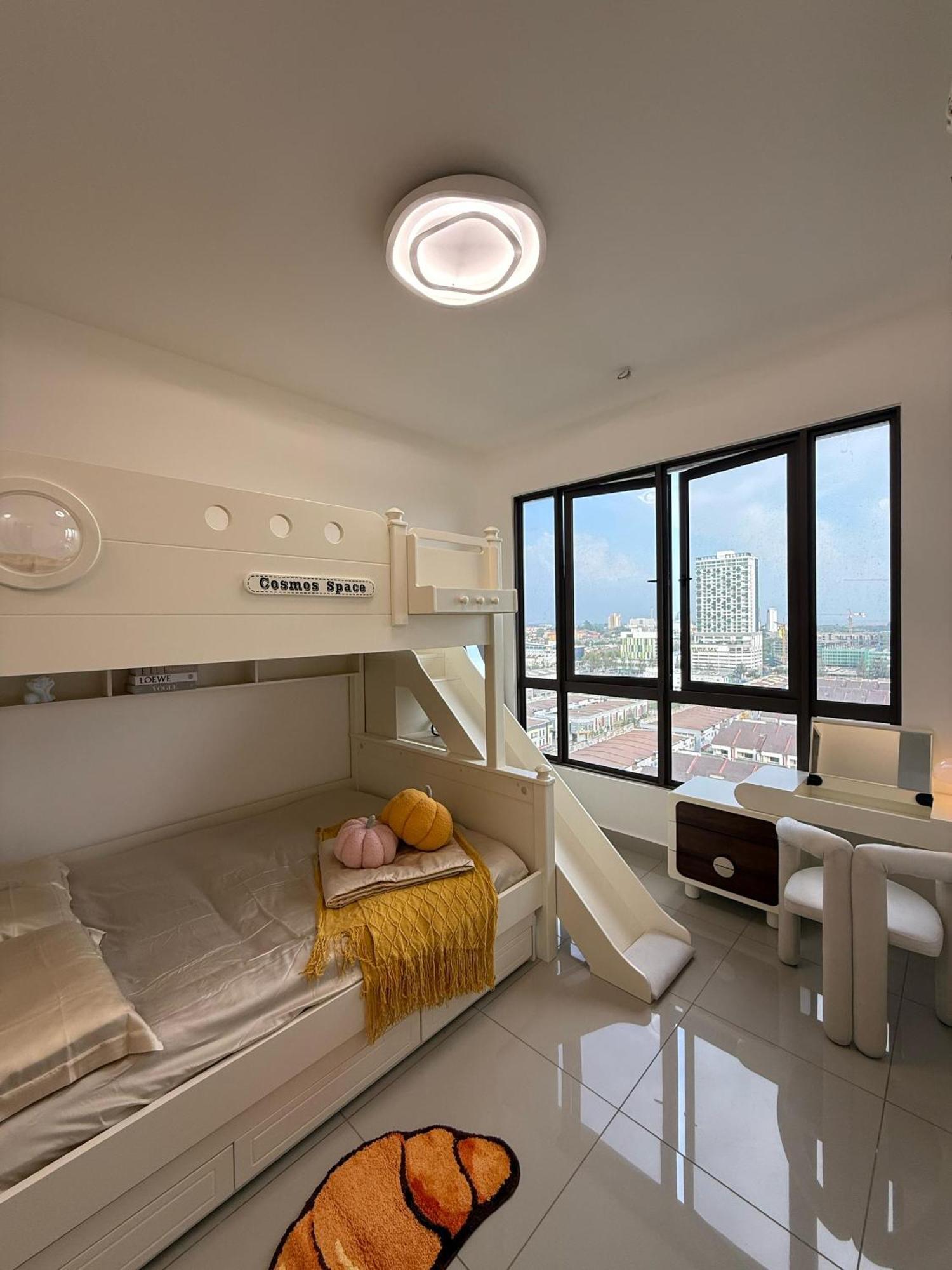 New Bali Residence Seaview L 8 Pax L Kids Friendly L Water Theme Park L 5Mins To Jonker L Kids Slide Melaka Zewnętrze zdjęcie